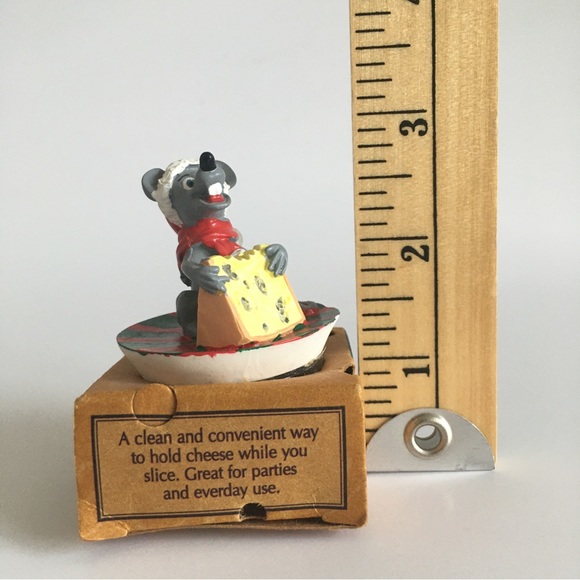 Christmas cheese button mouse MSC Montreal Canada - Picture 8 of 8
